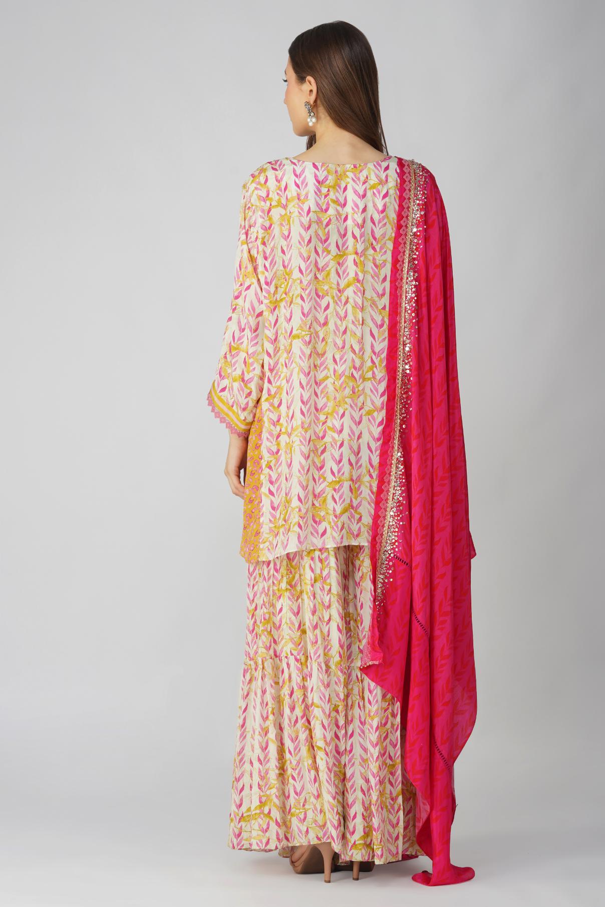 PINK LEAF PRINT GARARA SET