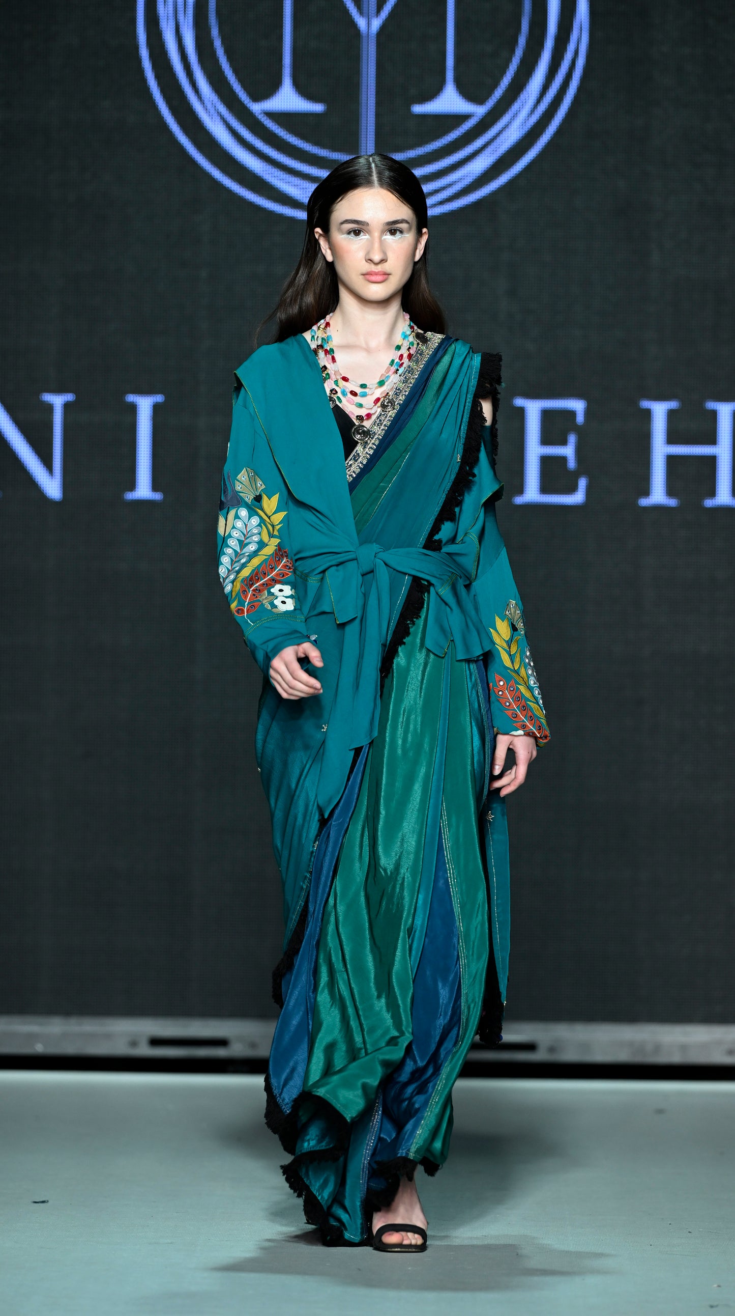 COLOUR BLOCKED SAREE WITH ZARDOZI BORDER