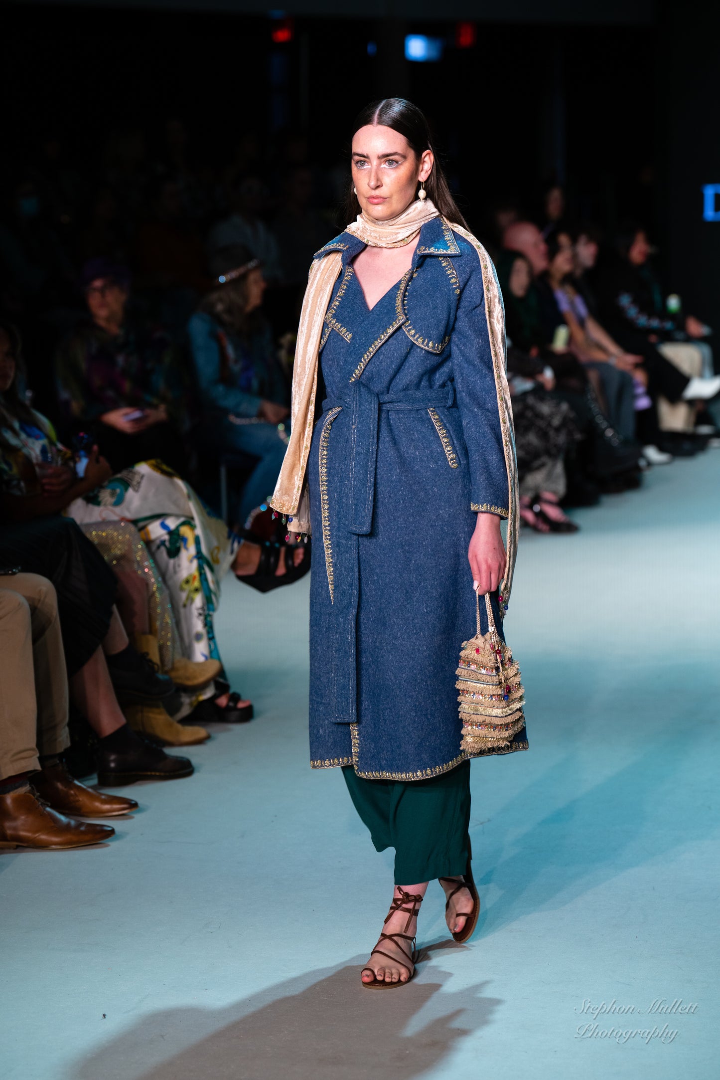 ZARDOZI BORDER WOOLLEN COAT