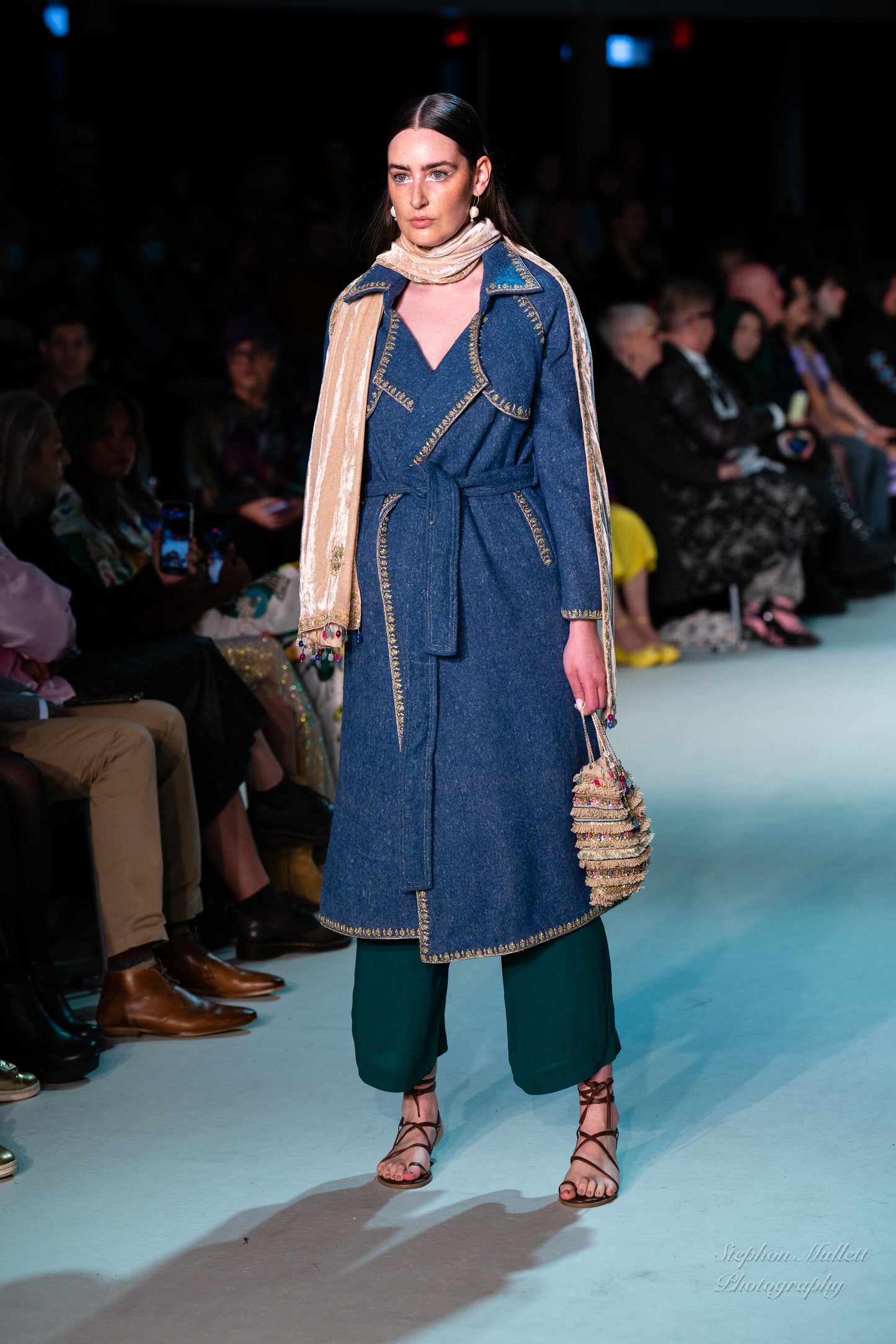 ZARDOZI BORDER WOOLLEN COAT