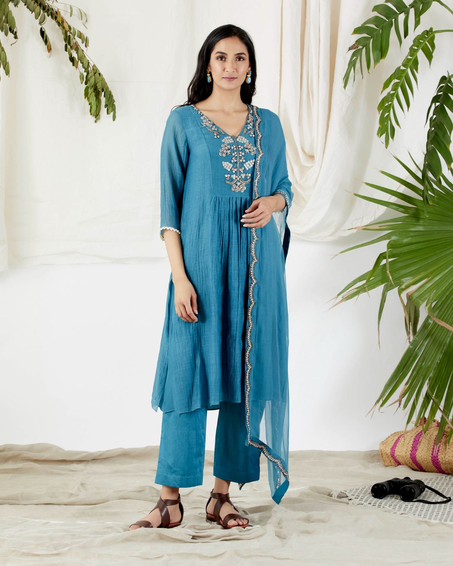 PEARL LEAF PANELLED SUIT