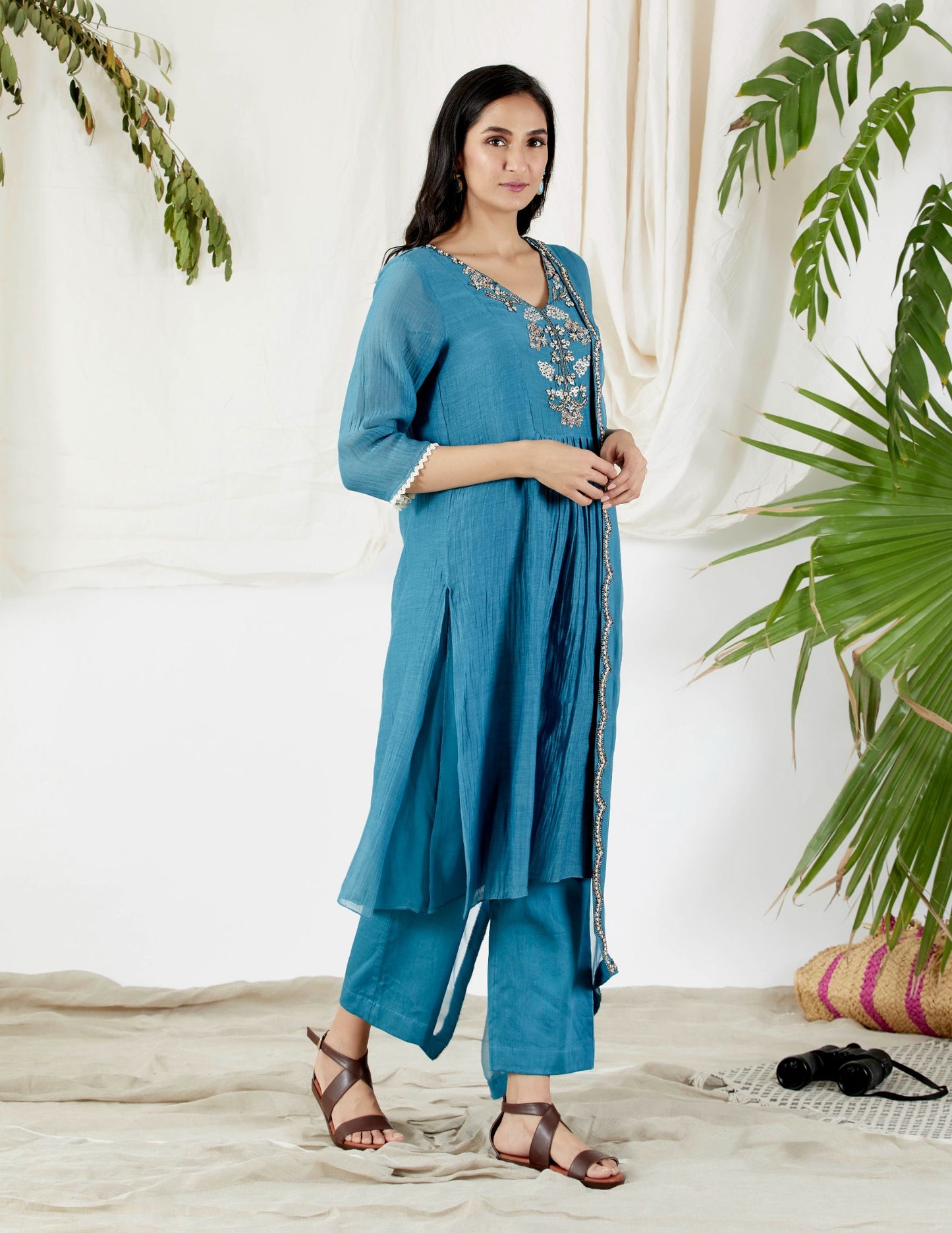 PEARL LEAF PANELLED SUIT