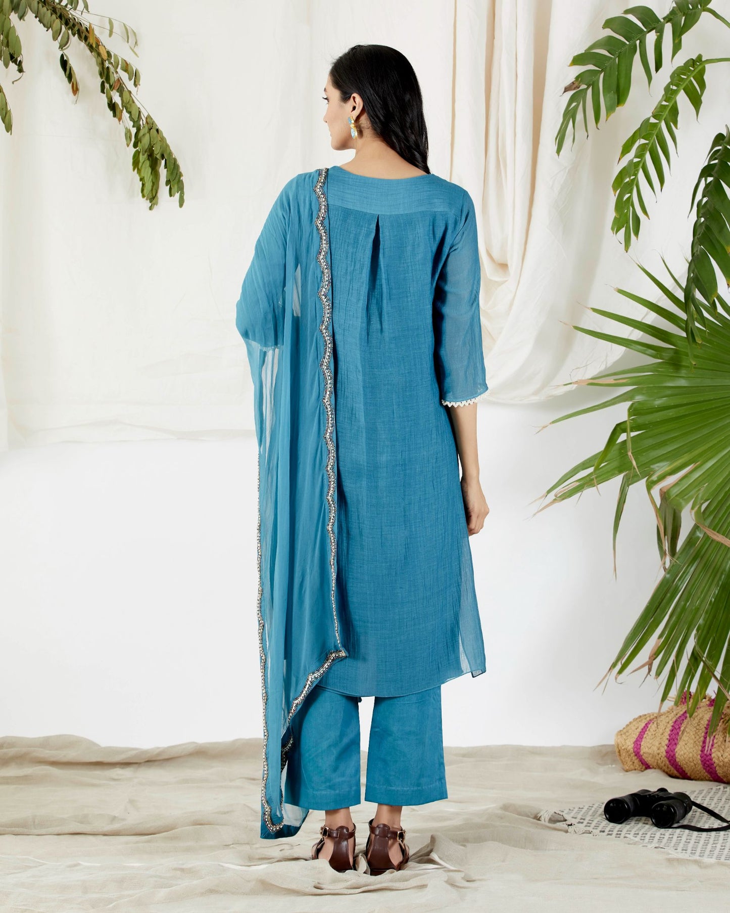 PEARL LEAF PANELLED SUIT