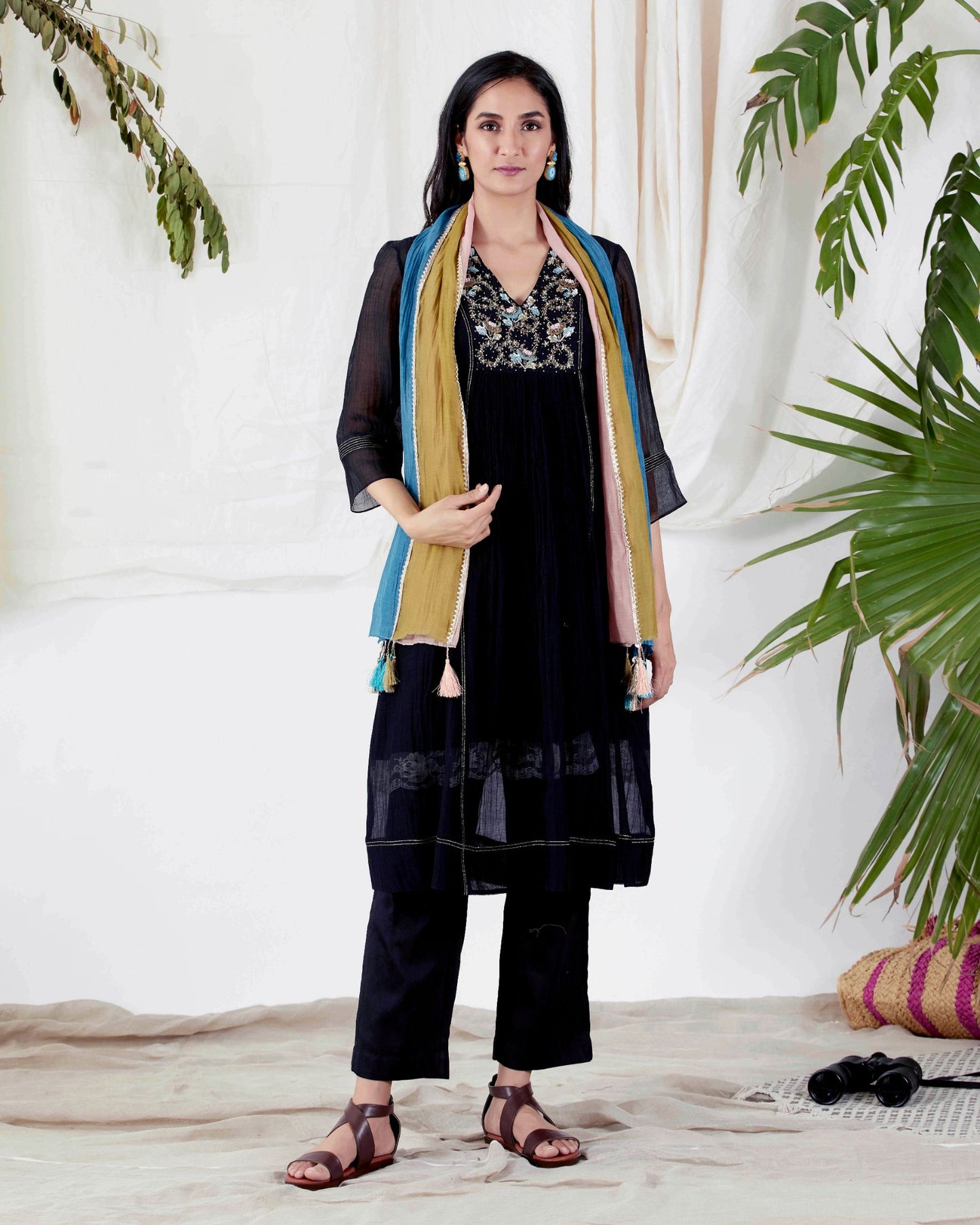 OLD ZARDOZI PANELLED SUIT