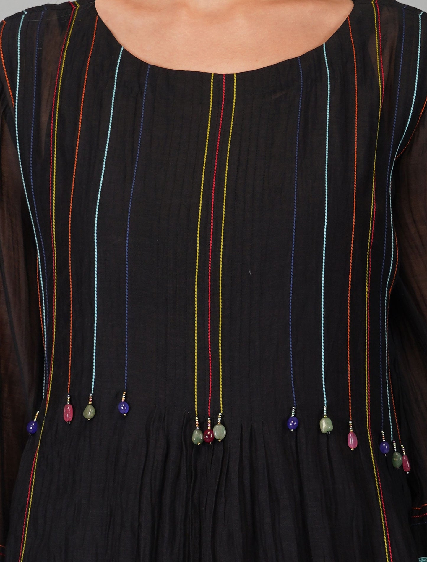 CONTRAST THREAD PLEATED TUNIC SET