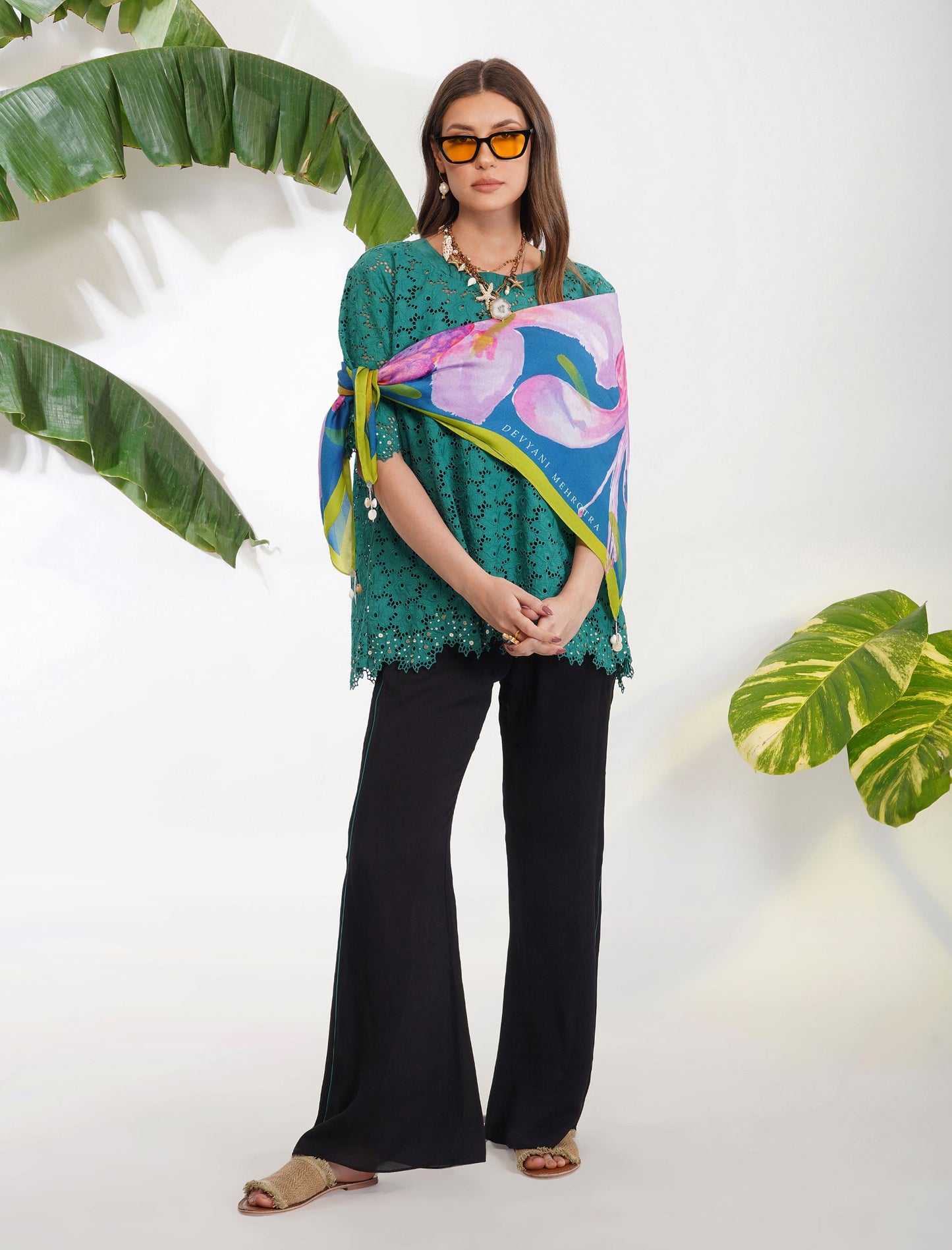 BRODERIE ANGLAISE TOP