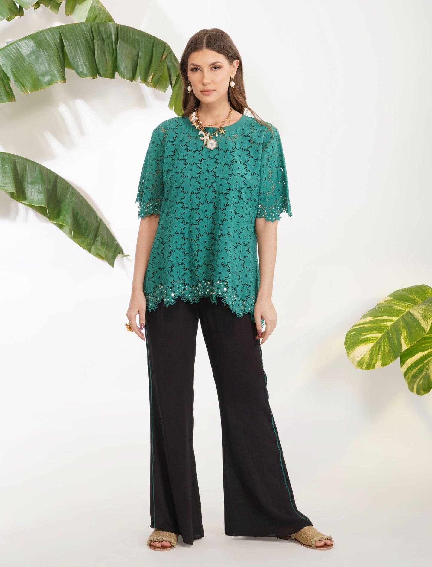 BRODERIE ANGLAISE TOP