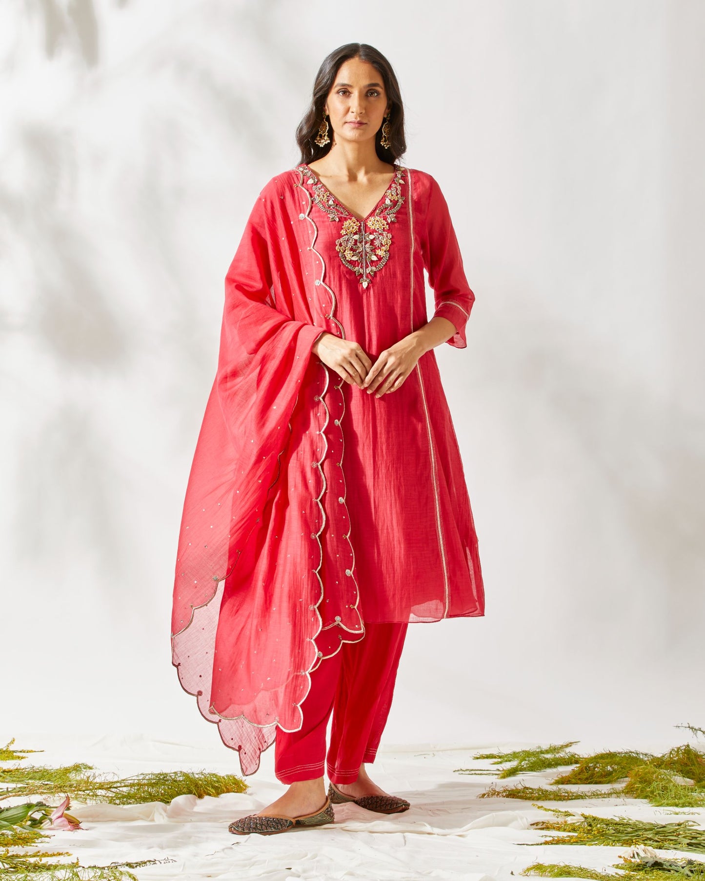 RED JARDIN SUIT