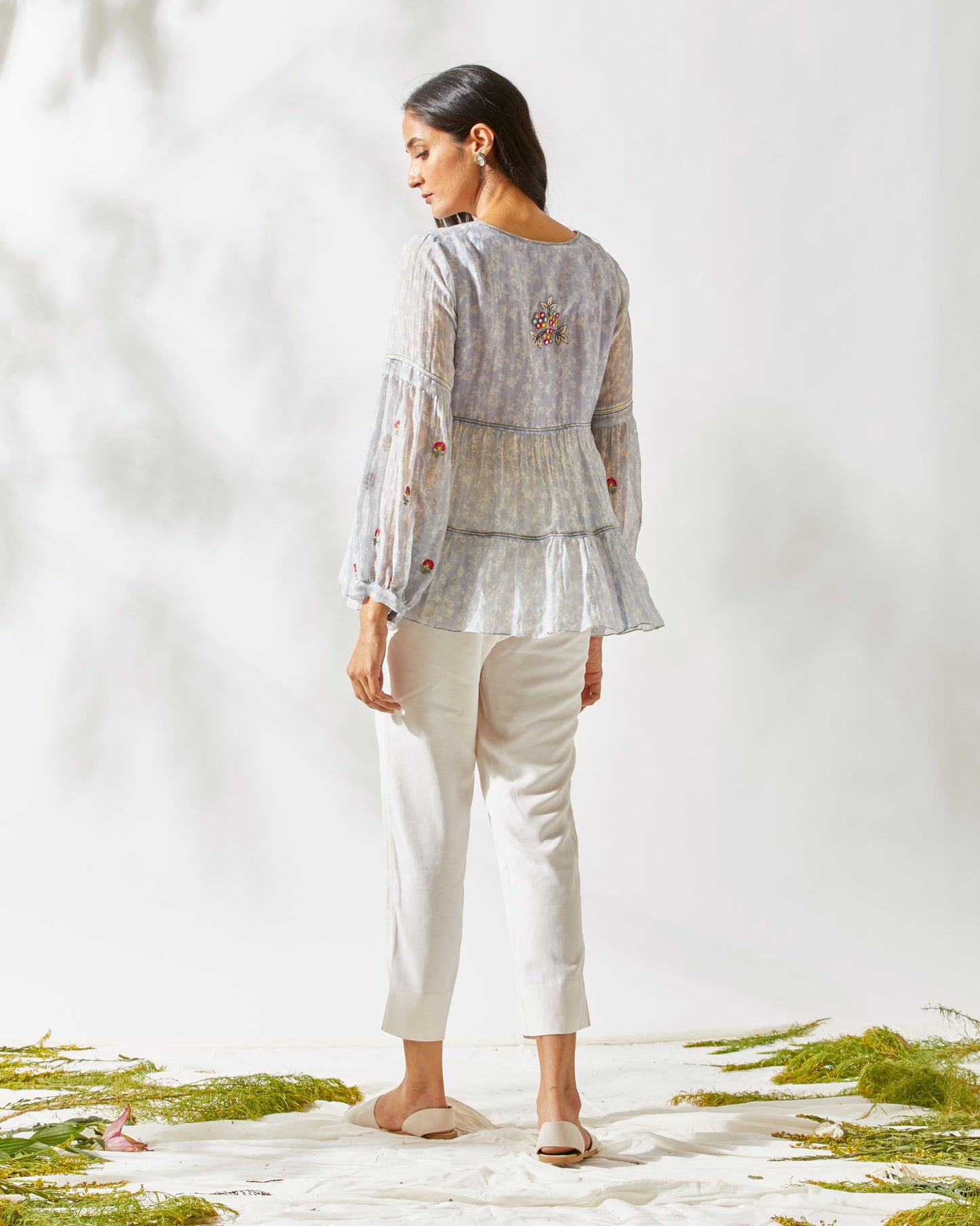 MIRROR WORK TIERED TOP