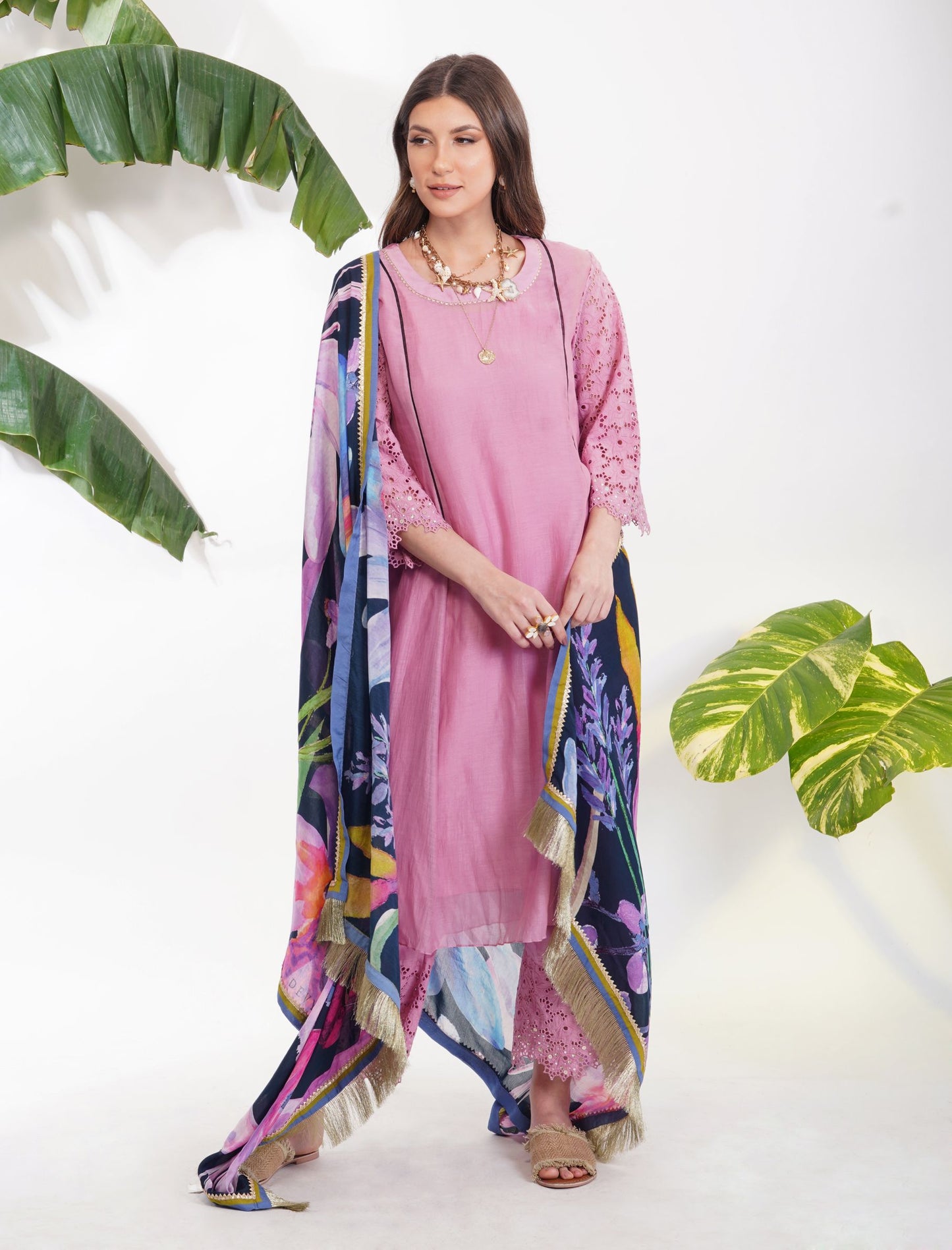 BRODERIE ANGLAISE SUIT SET