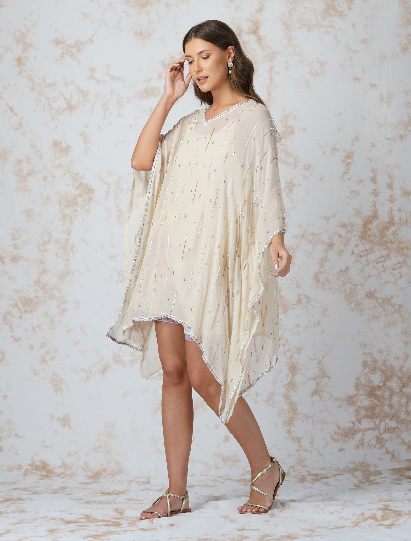 SEQUINNED KAFTAN WITH SHORTS