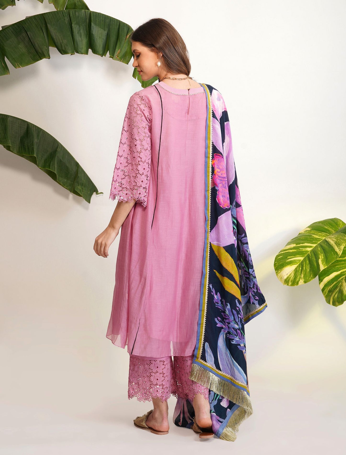 BRODERIE ANGLAISE SUIT SET