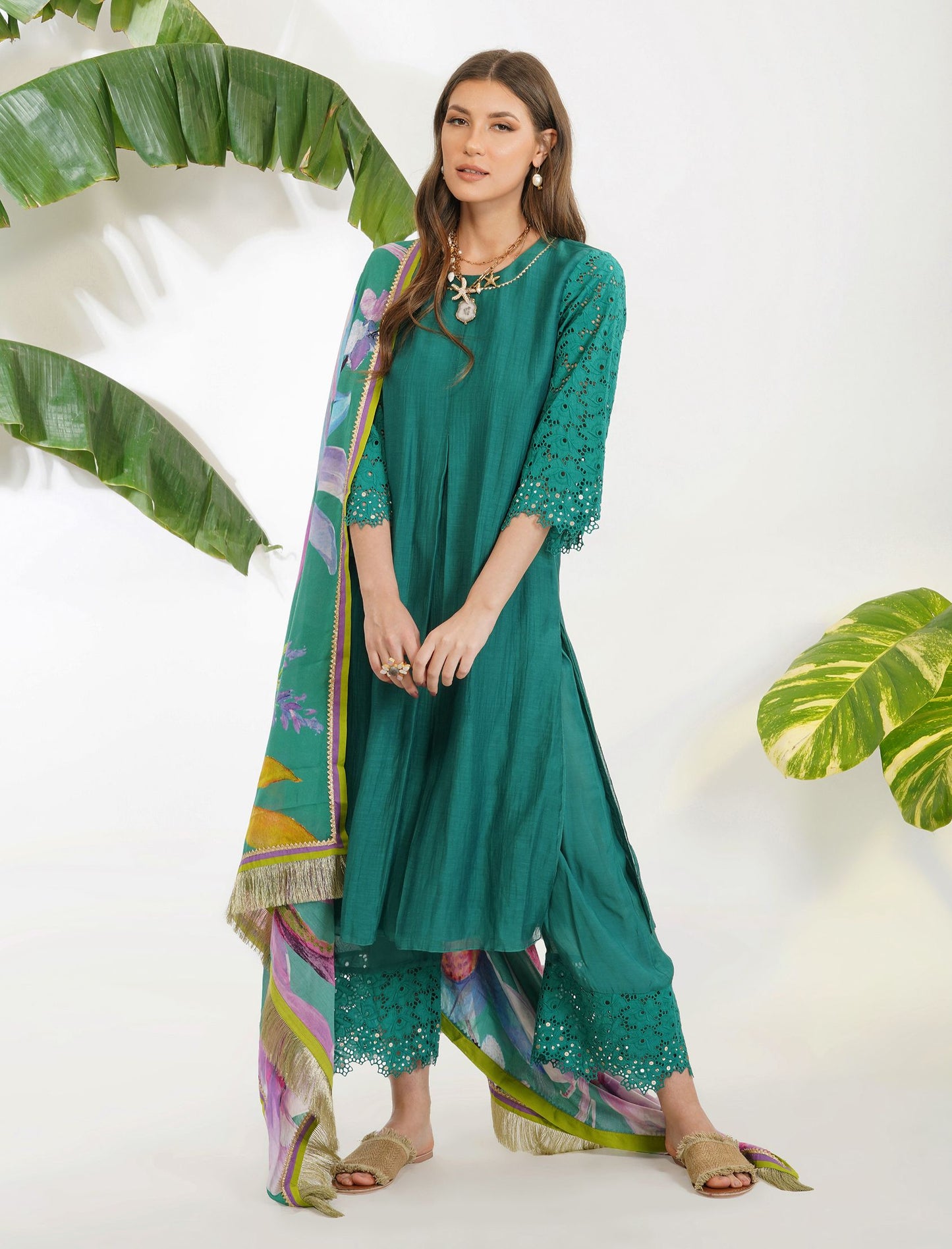 BRODERIE ANGLAISE SUIT SET