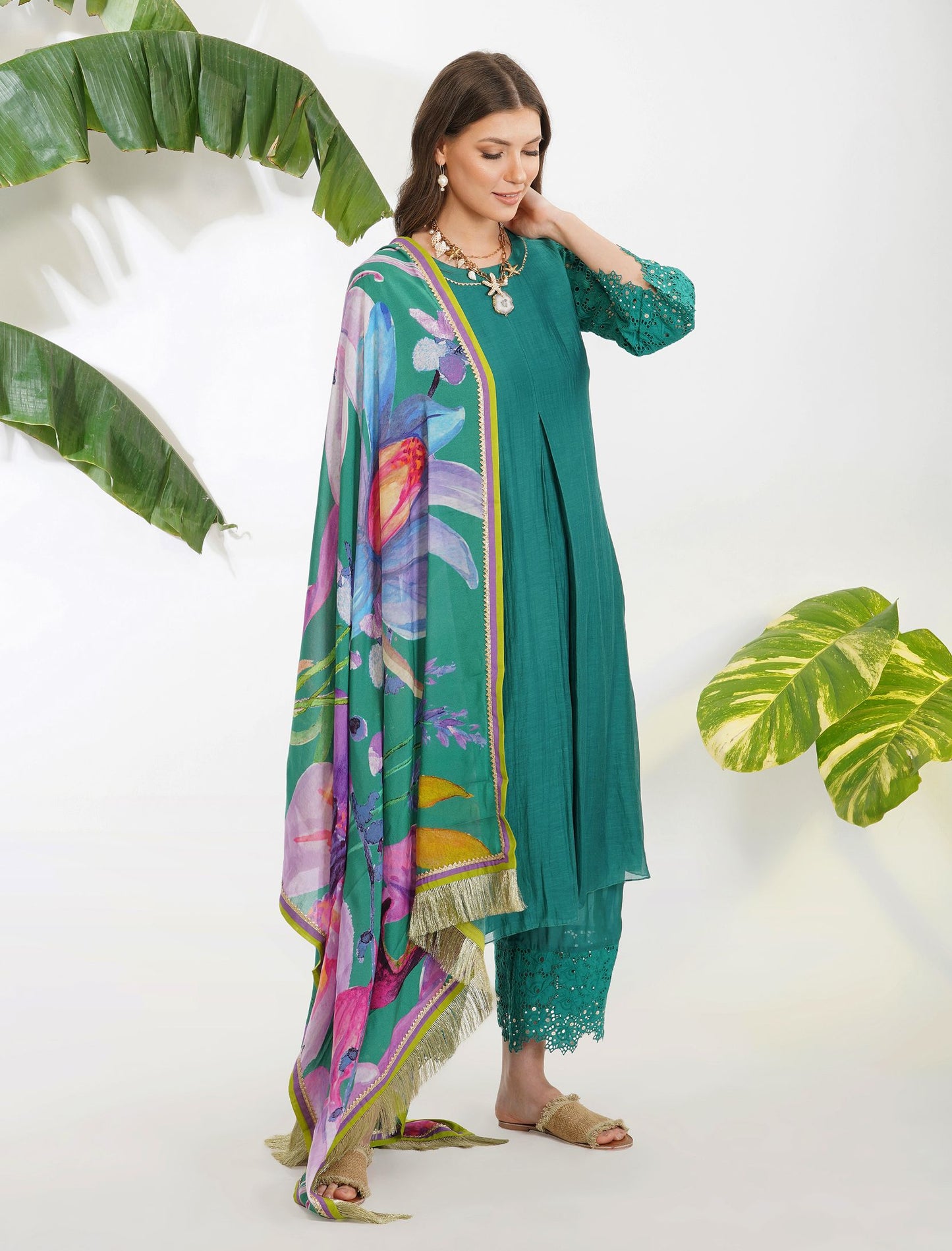 BRODERIE ANGLAISE SUIT SET
