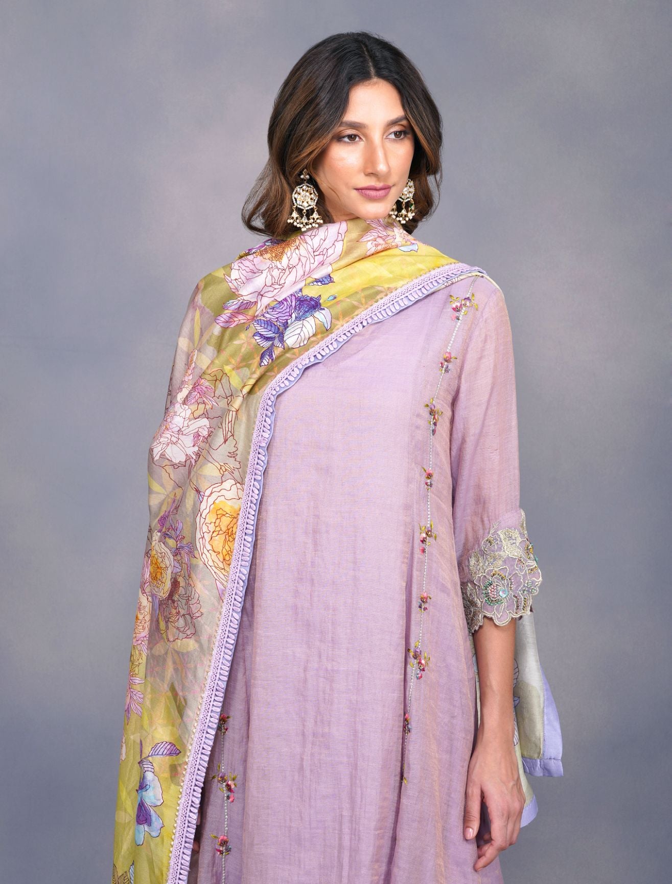 METALLIC FLOWER SUIT WITH BIG PRINT DUPATTA