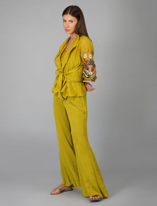 APPLIQUE SLEEVE BELTED TOP SET