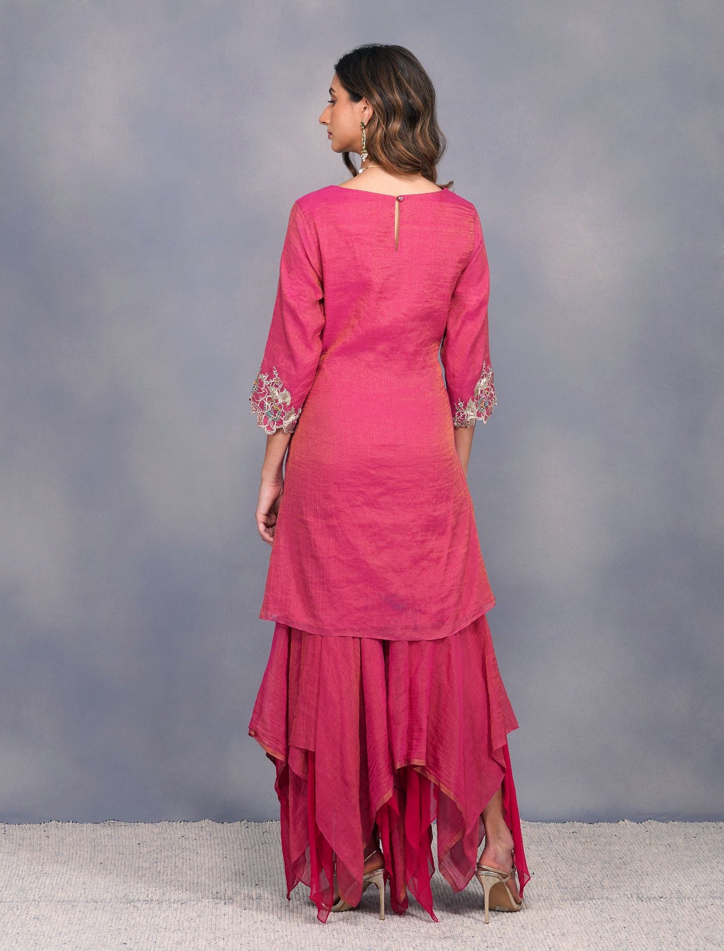 METALLIC FLOWER BELTED GARARA SET