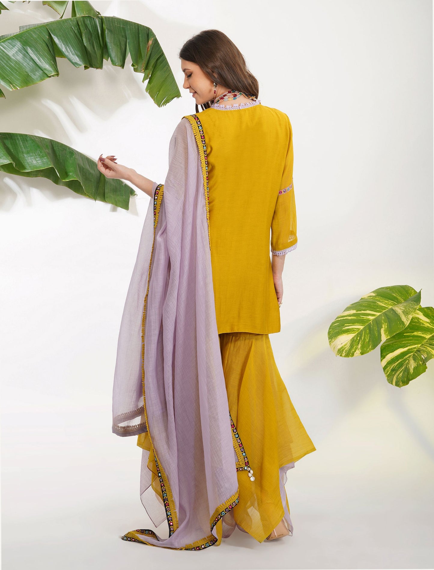 TROPICAL FLOWER APPLIQUE GARARA SET