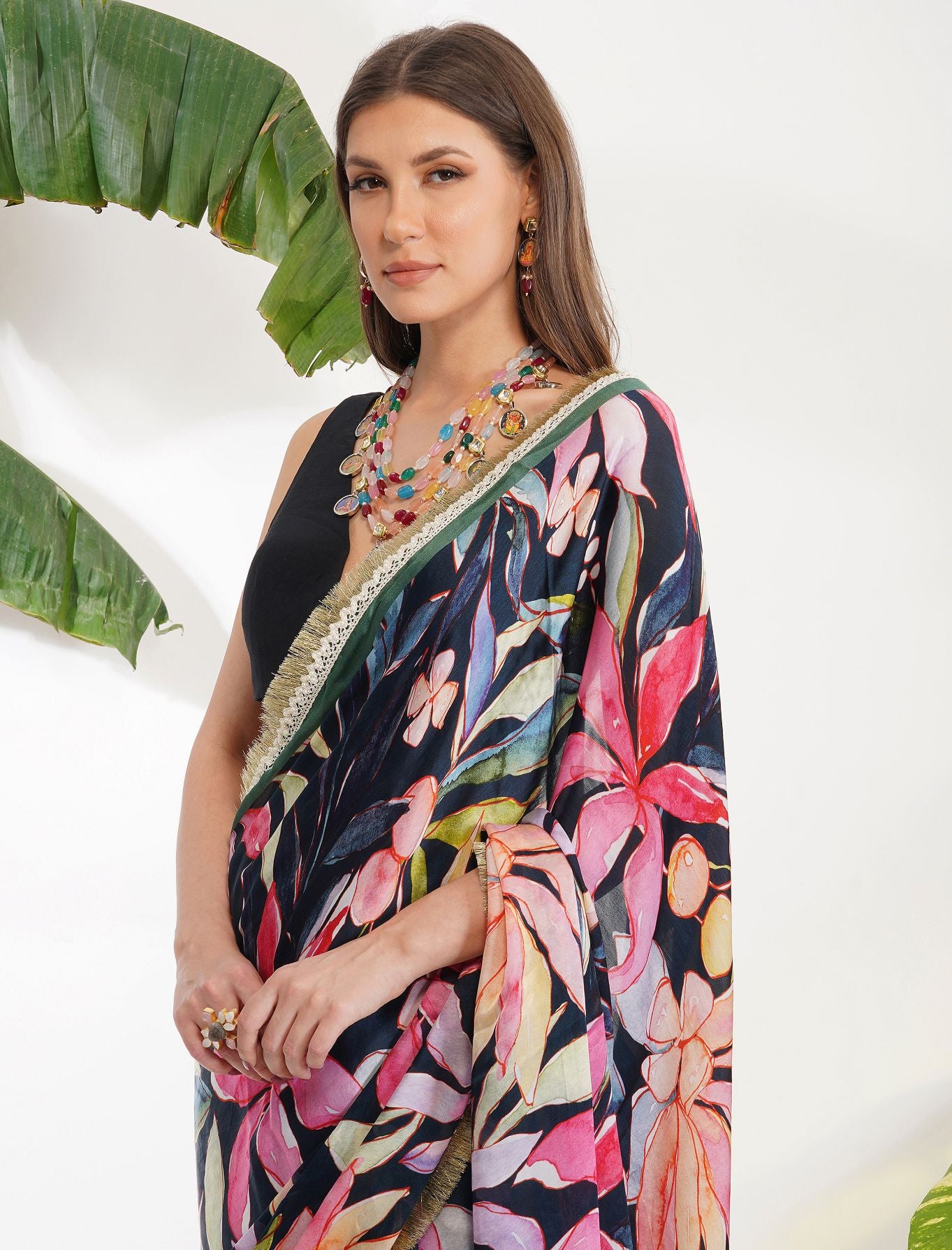 TROPICAL FLOWER PRINTED SAREE SET