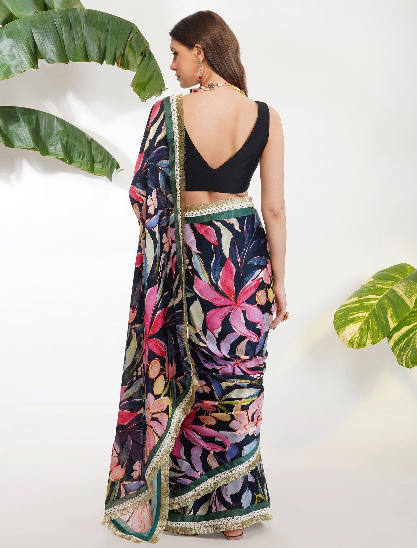 TROPICAL FLOWER PRINTED SAREE SET