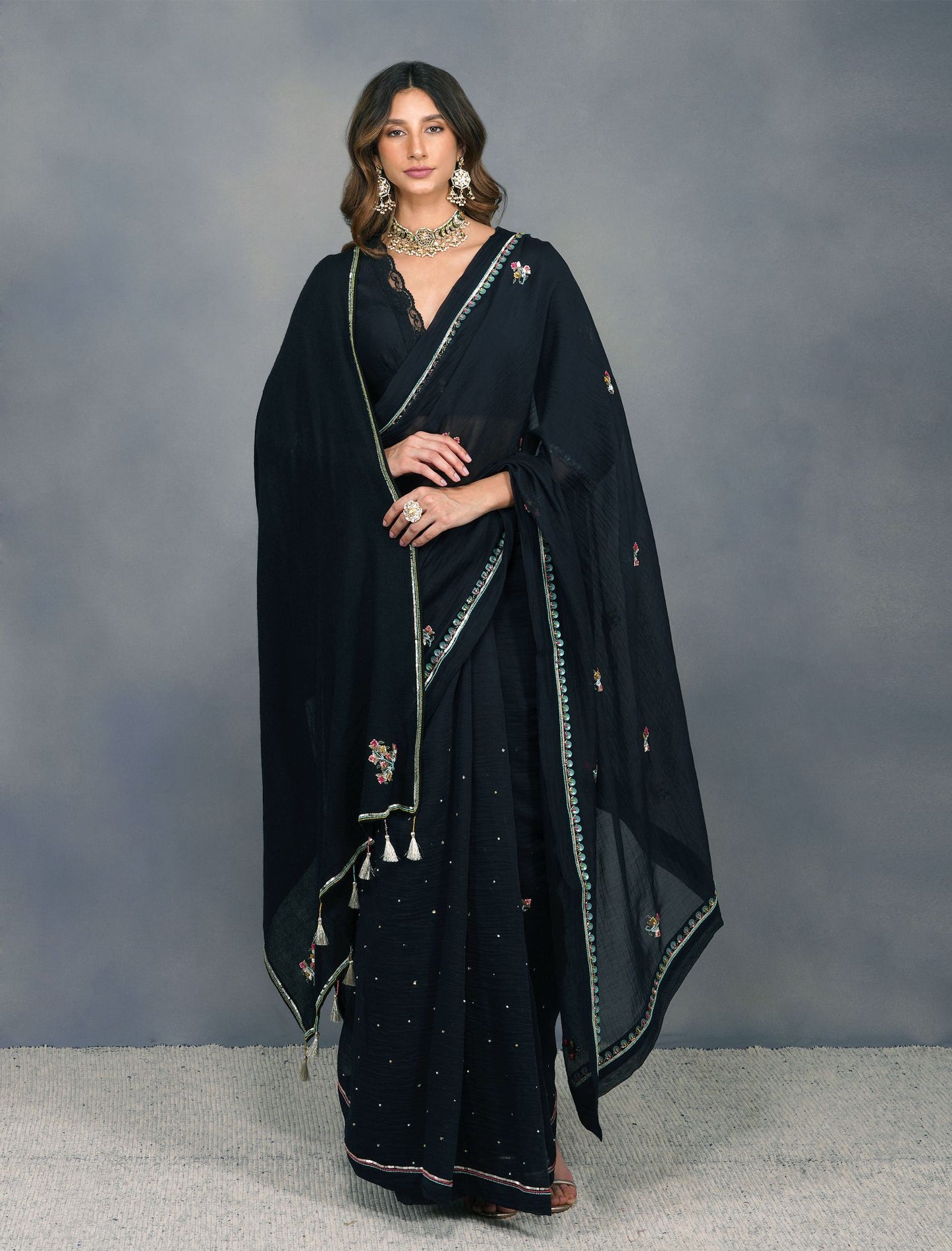 BUTA SHAWL