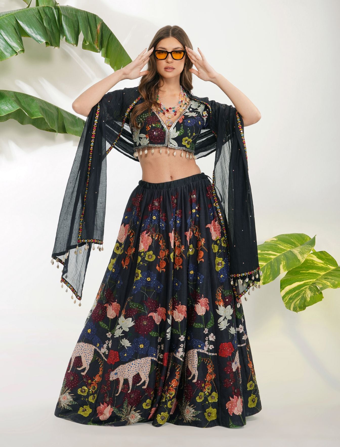 FLORA FAUNA LEHENGA SET
