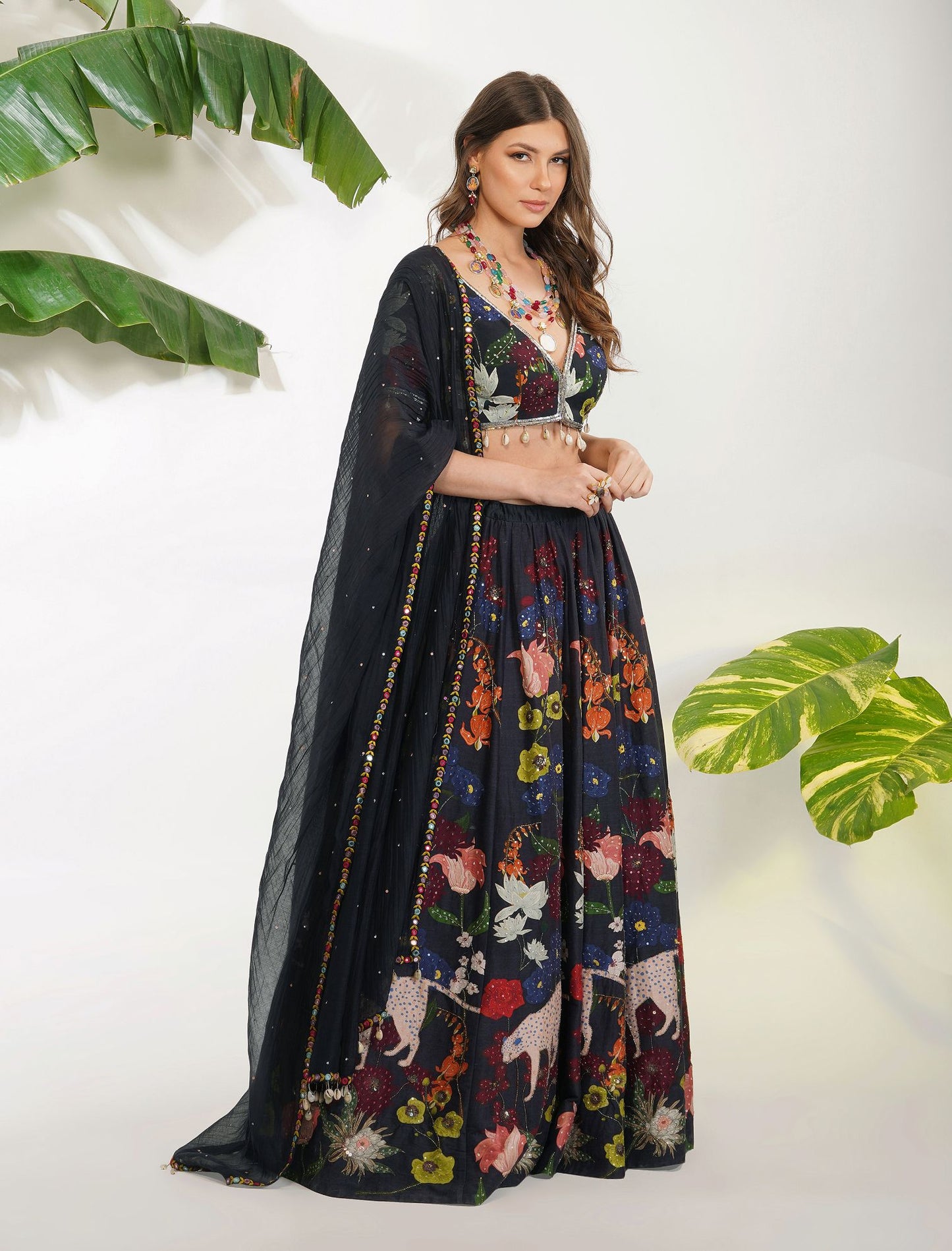 FLORA FAUNA LEHENGA SET