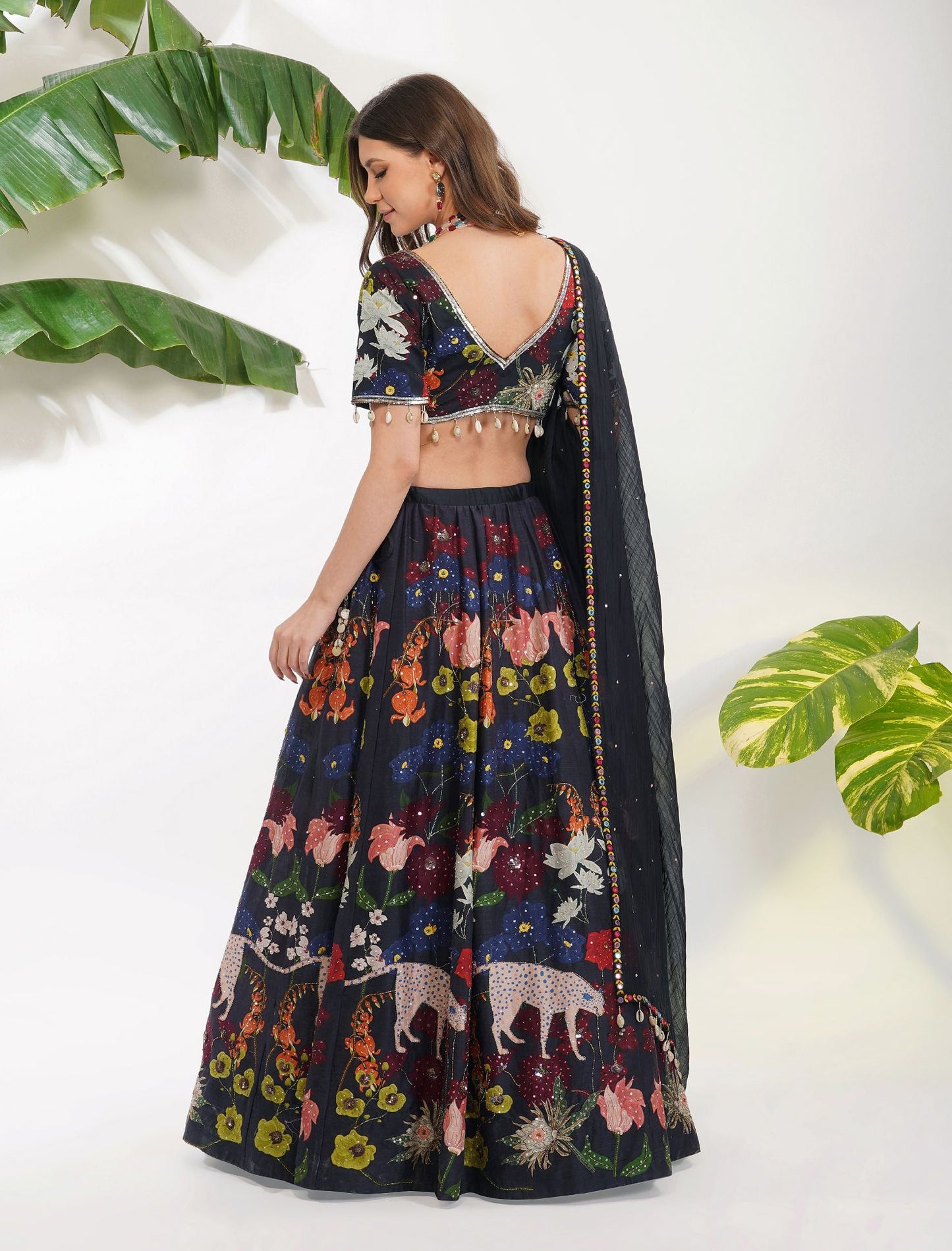 FLORA FAUNA LEHENGA SET