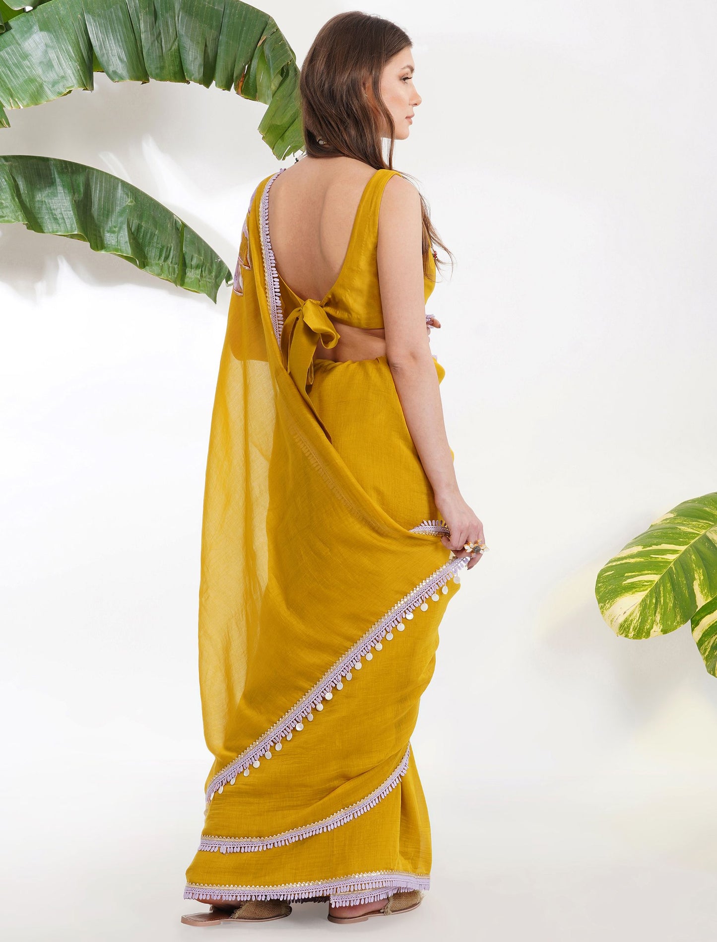 TROPICAL FLOWER APPLIQUE SAREE SET