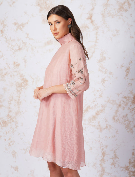 ANTIQUE WORK HIGH-NECK DRESS