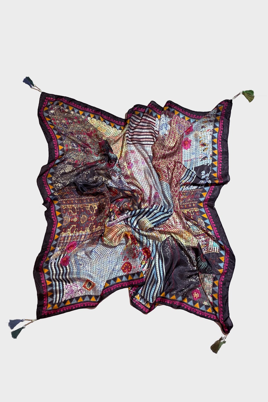 COLLAGE SATIN SCARF