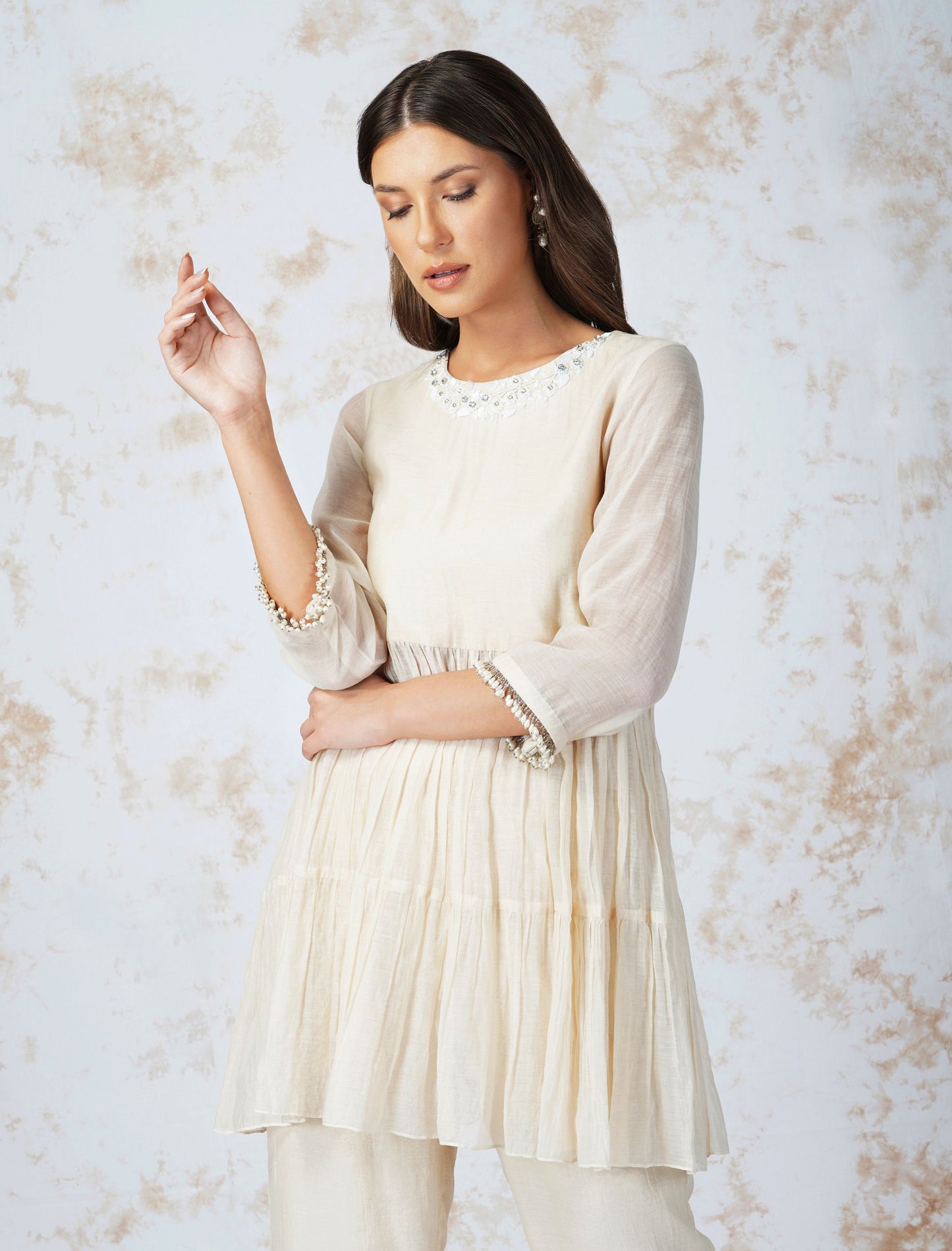 BAROQUE WORK TIERED TOP SET