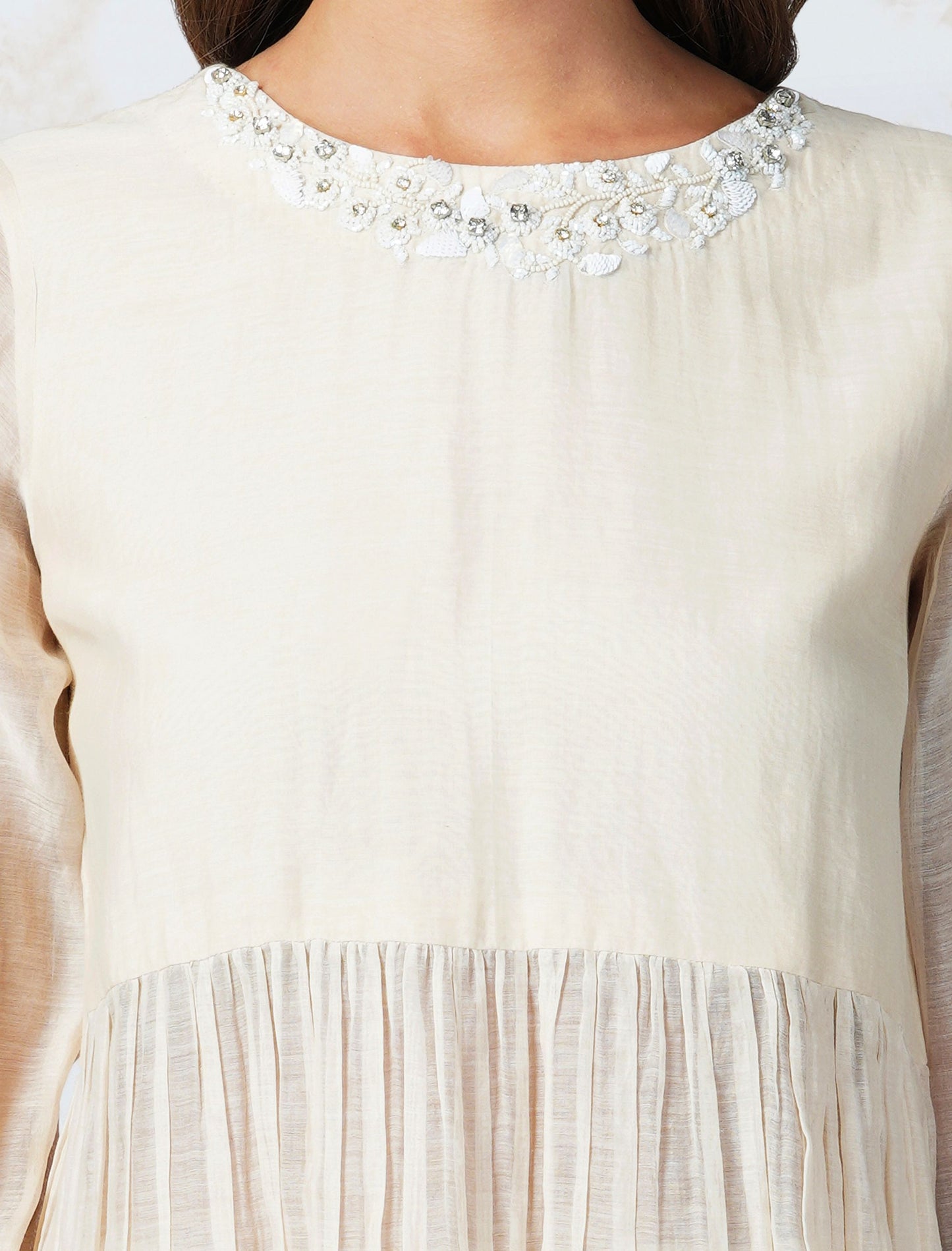 BAROQUE WORK TIERED TOP SET