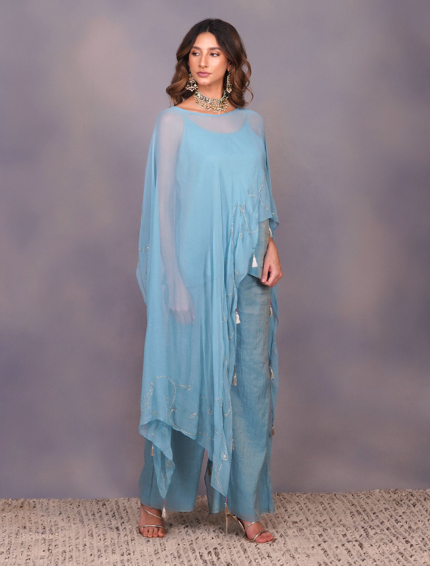 CAPE SET
