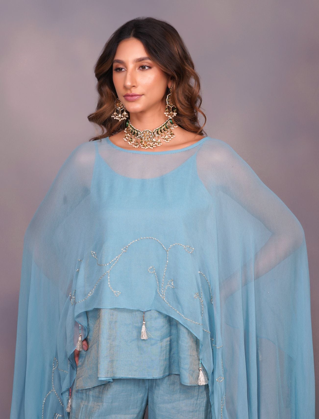 CAPE SET
