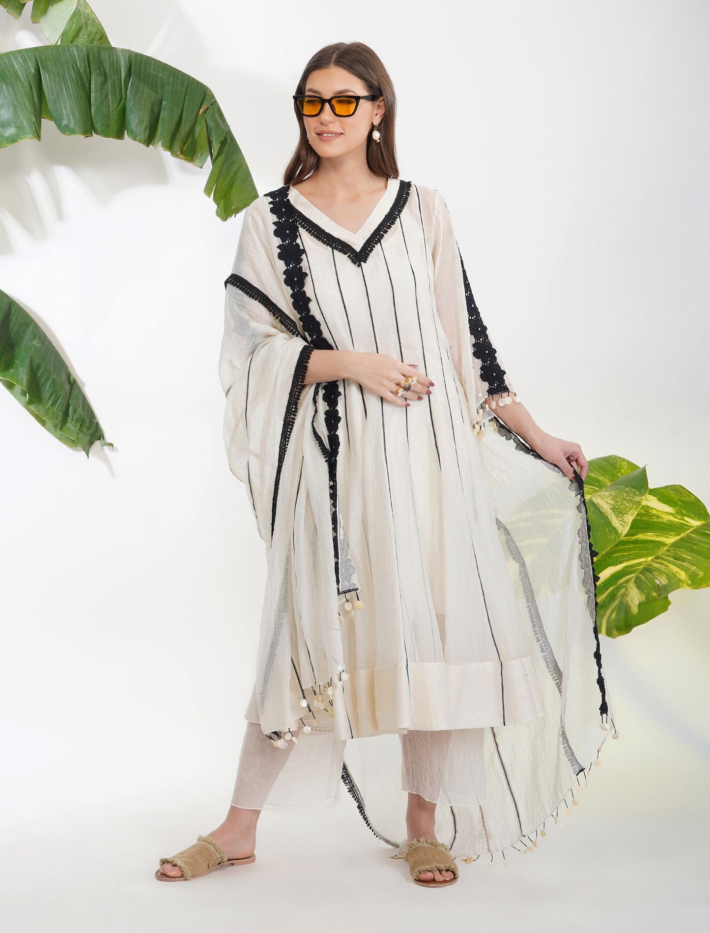 FLOWER APPLIQUE ANARKALI SET