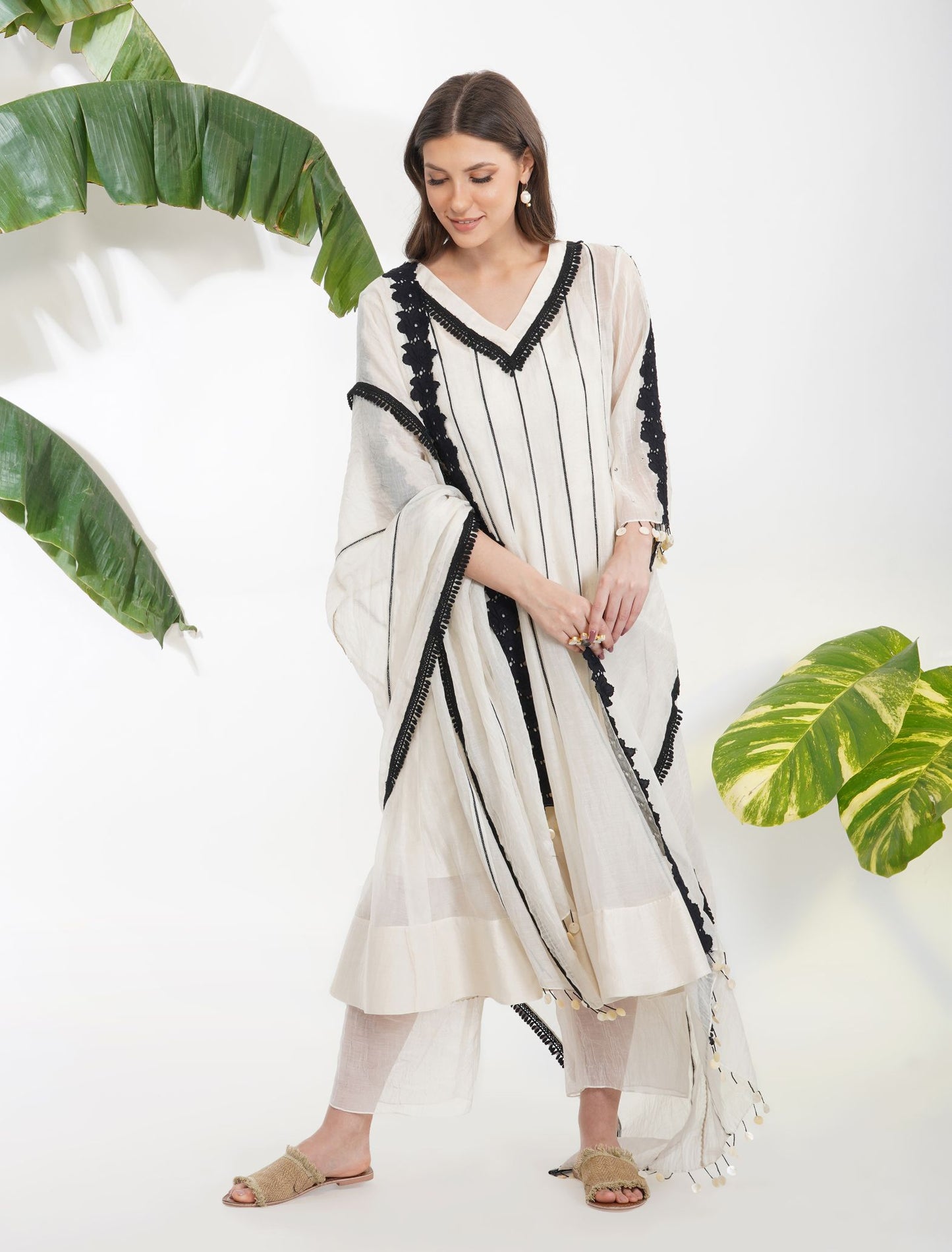 FLOWER APPLIQUE ANARKALI SET