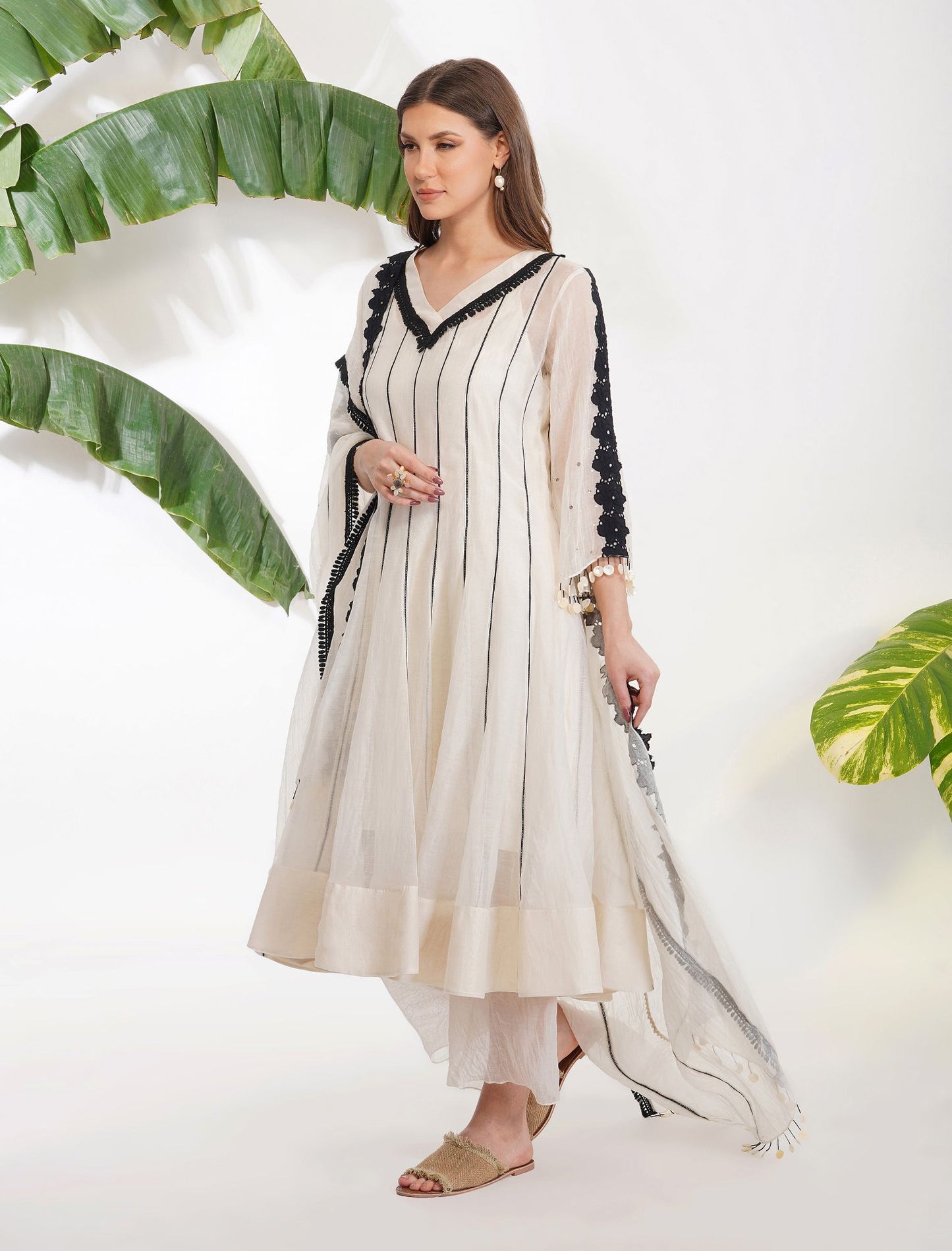 FLOWER APPLIQUE ANARKALI SET