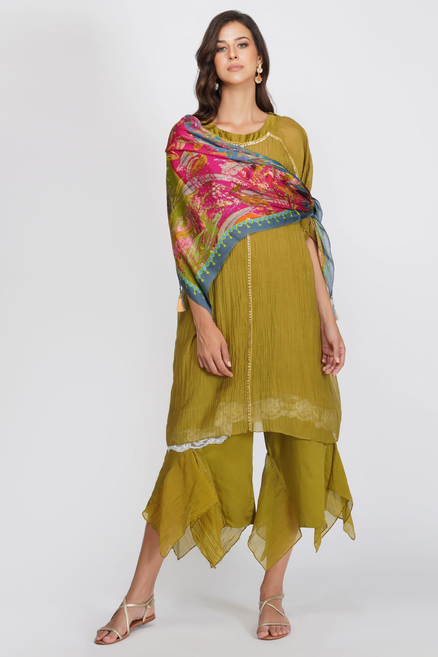 TSHIRT TUNIC WITH ASYMMETRICAL PANTS