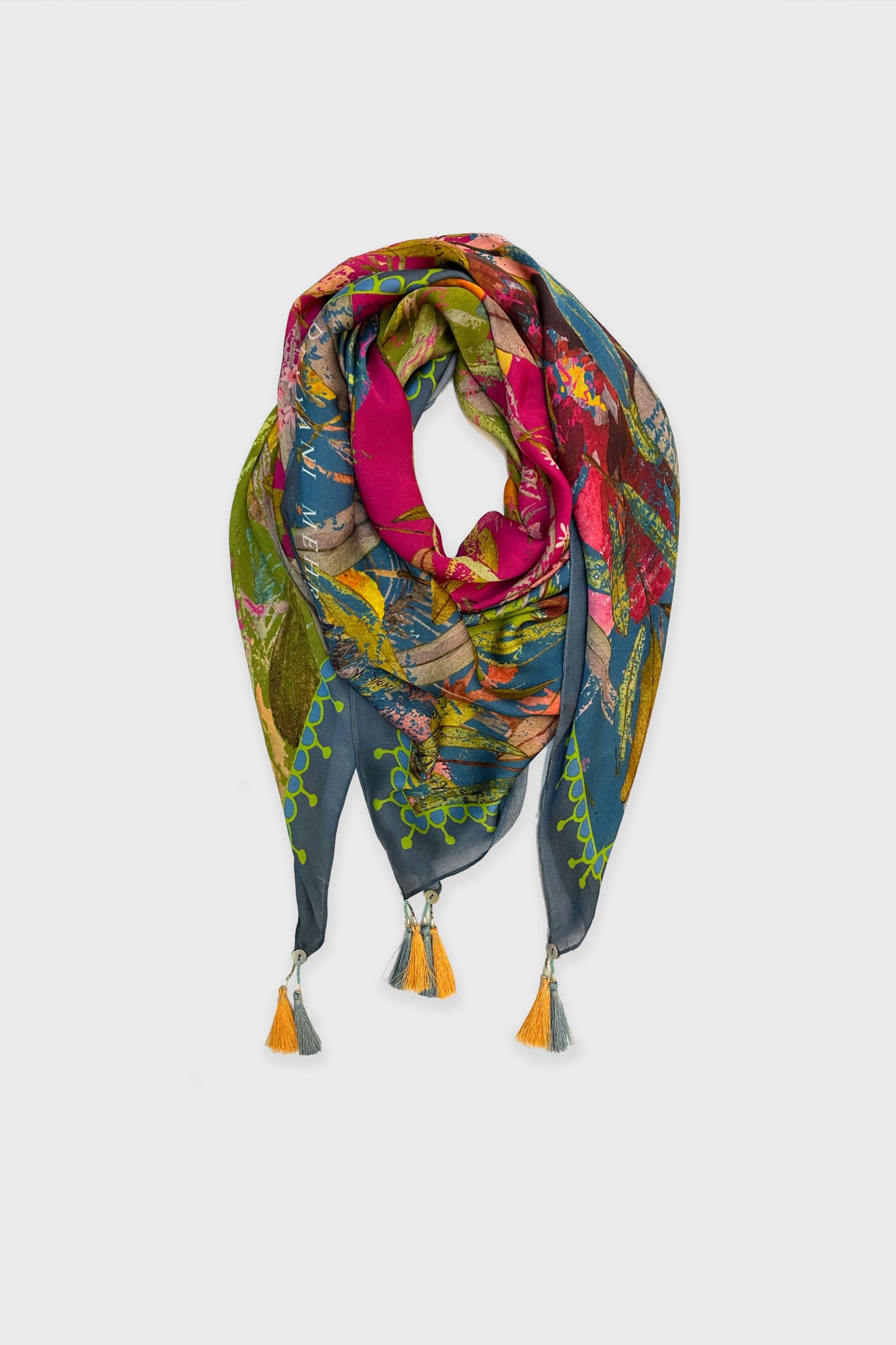 MULTI LEAF PRINT SCARF