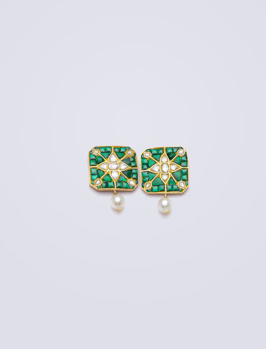 Traditional Emerald Stud Earrings