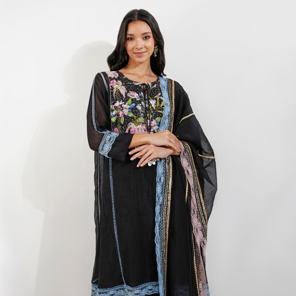 Summer Floral Panelled kurta set-Black