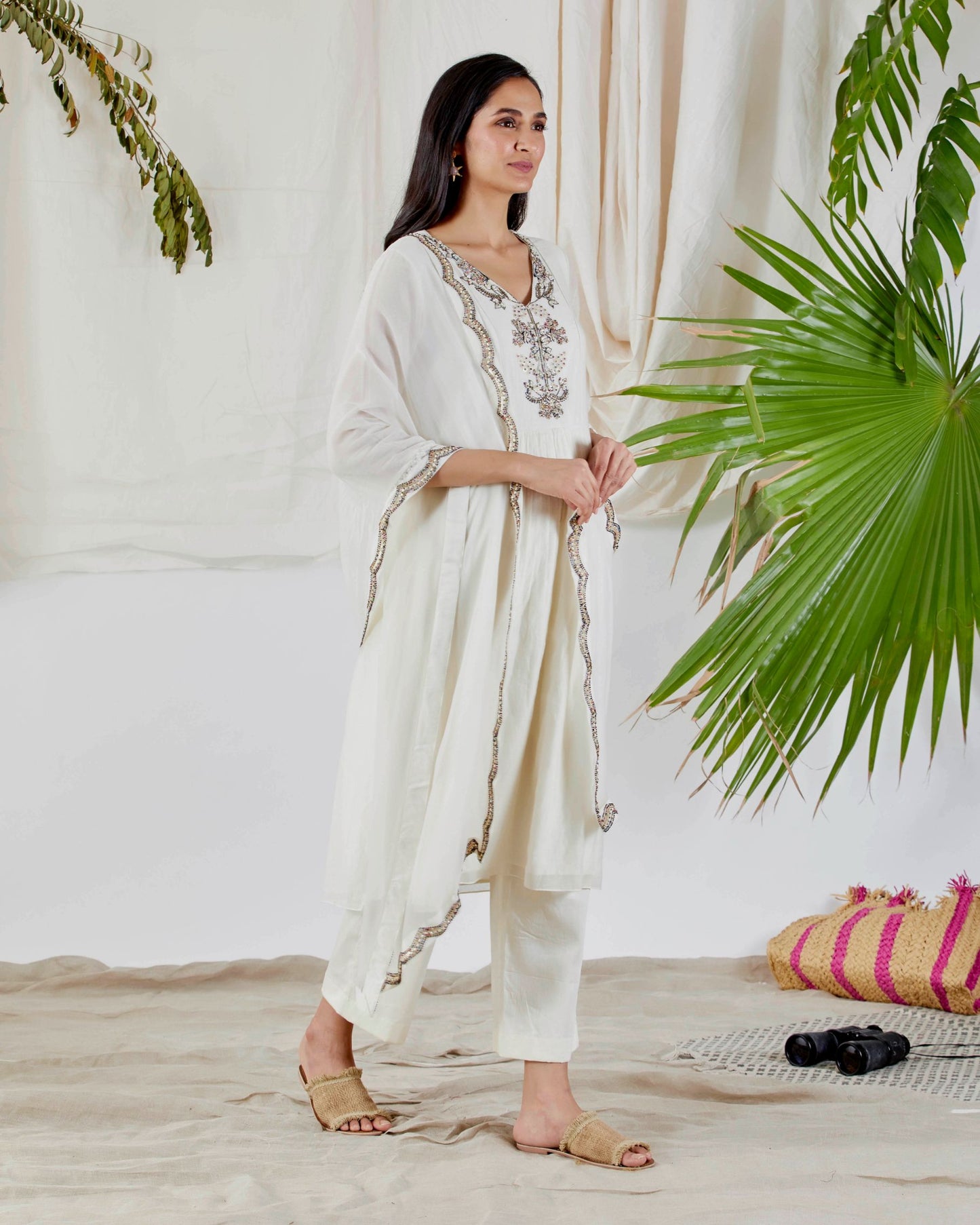 PEARL LEAF PANELLED SUIT