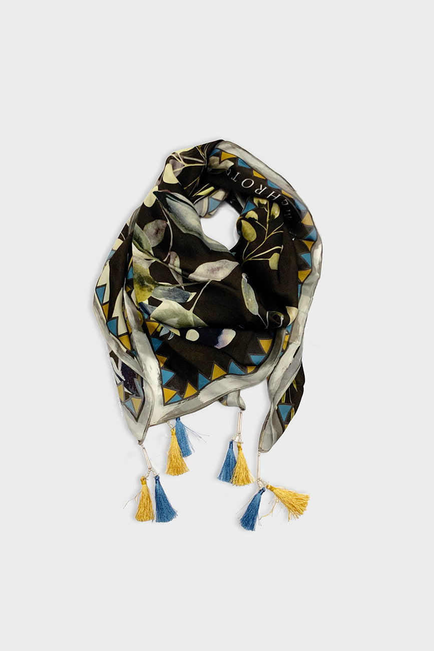 LEAF SATIN SCARF