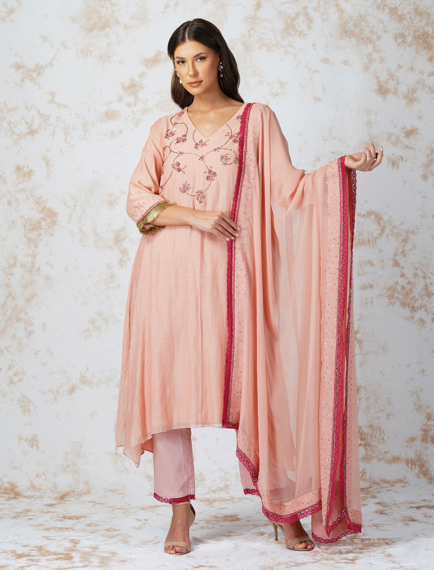 BEADED FLOWER ASYMMETRIC KURTA SET