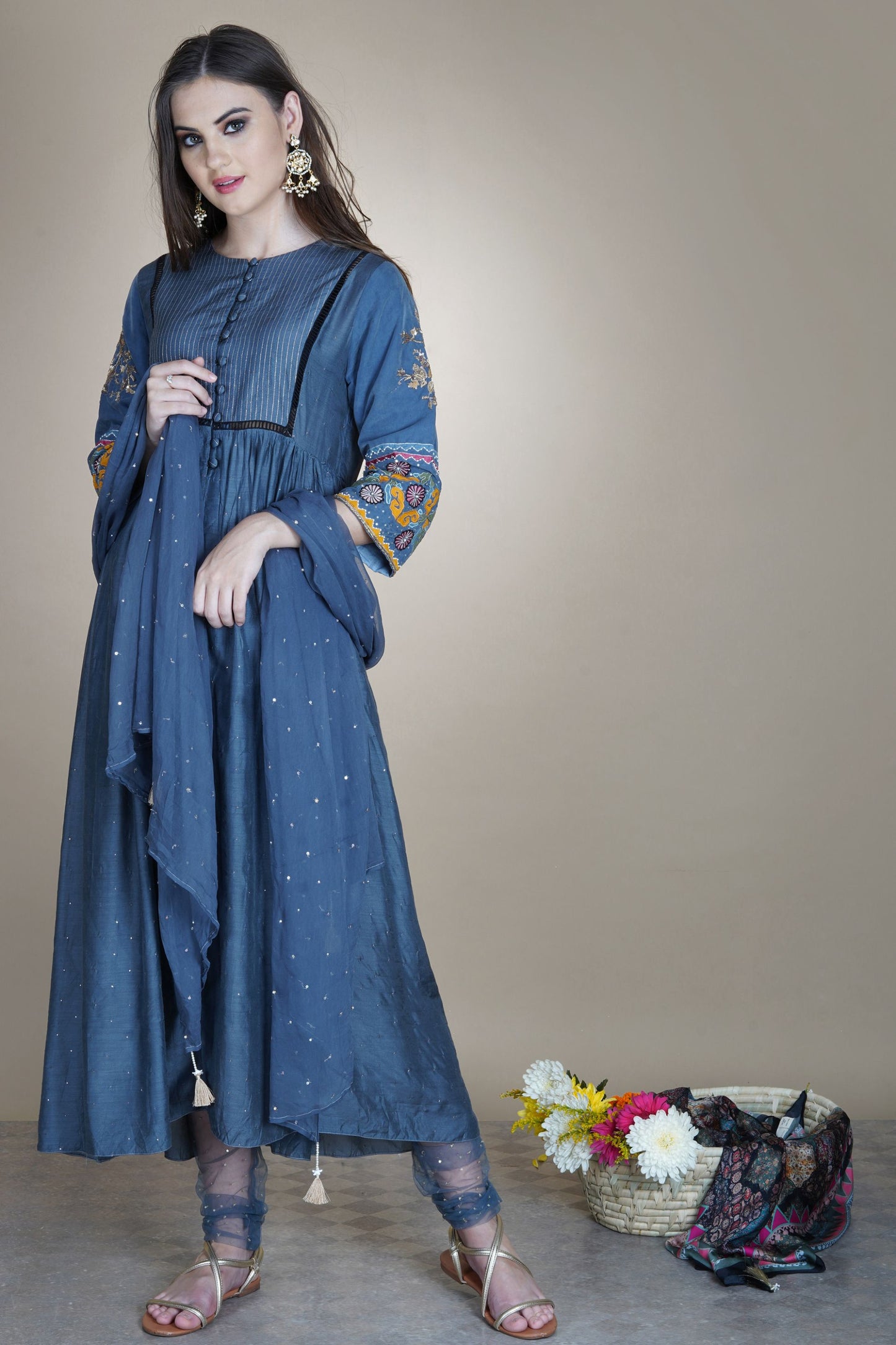 SUZANI APPLIQUE SUIT