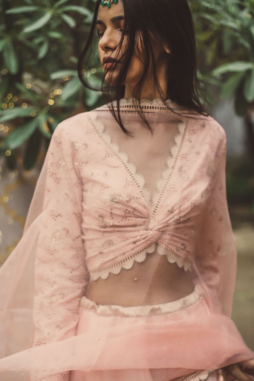 BRODERIE ANGLAISE LEHENGA